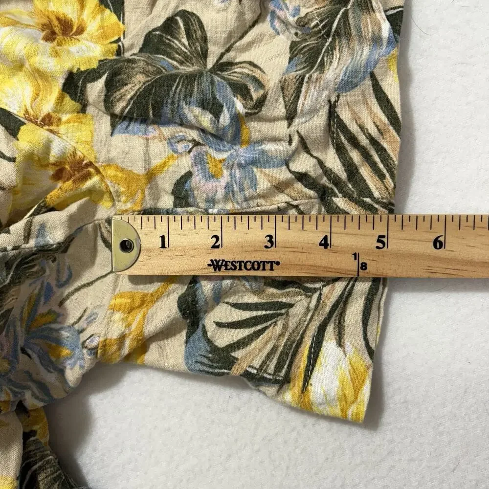 Old Navy Women's 20 Everyday Shorts Mid Rise 5" Inseam Yellow Hawaiian Floral - Picture 10 of 14